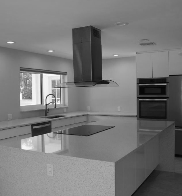 Vacant staged Kitchen